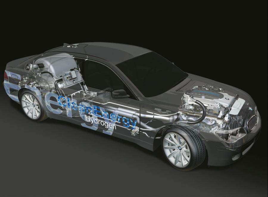  BMW Hydrogen 7 2006 года  (фото 7 из 73)